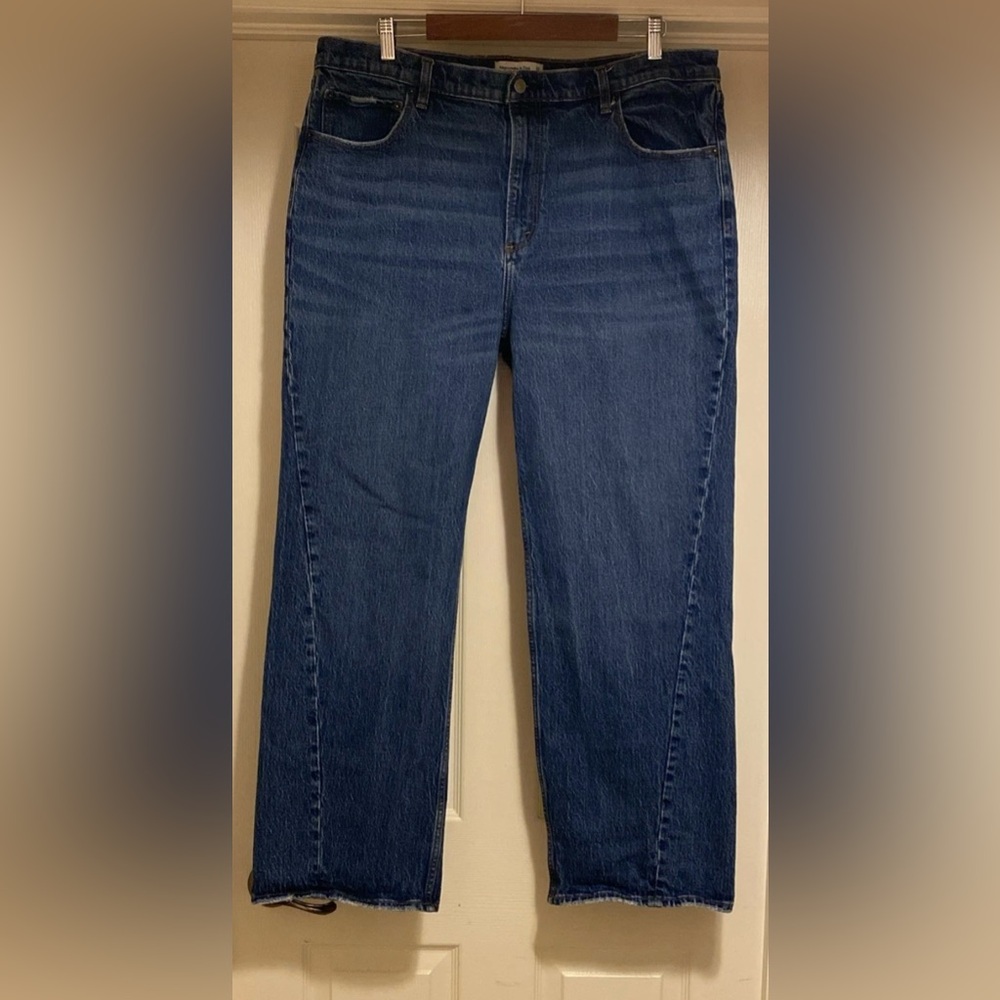 Abercrombie & Fitch The 90s Relaxed Jean High Rise Sz 34/18 REG